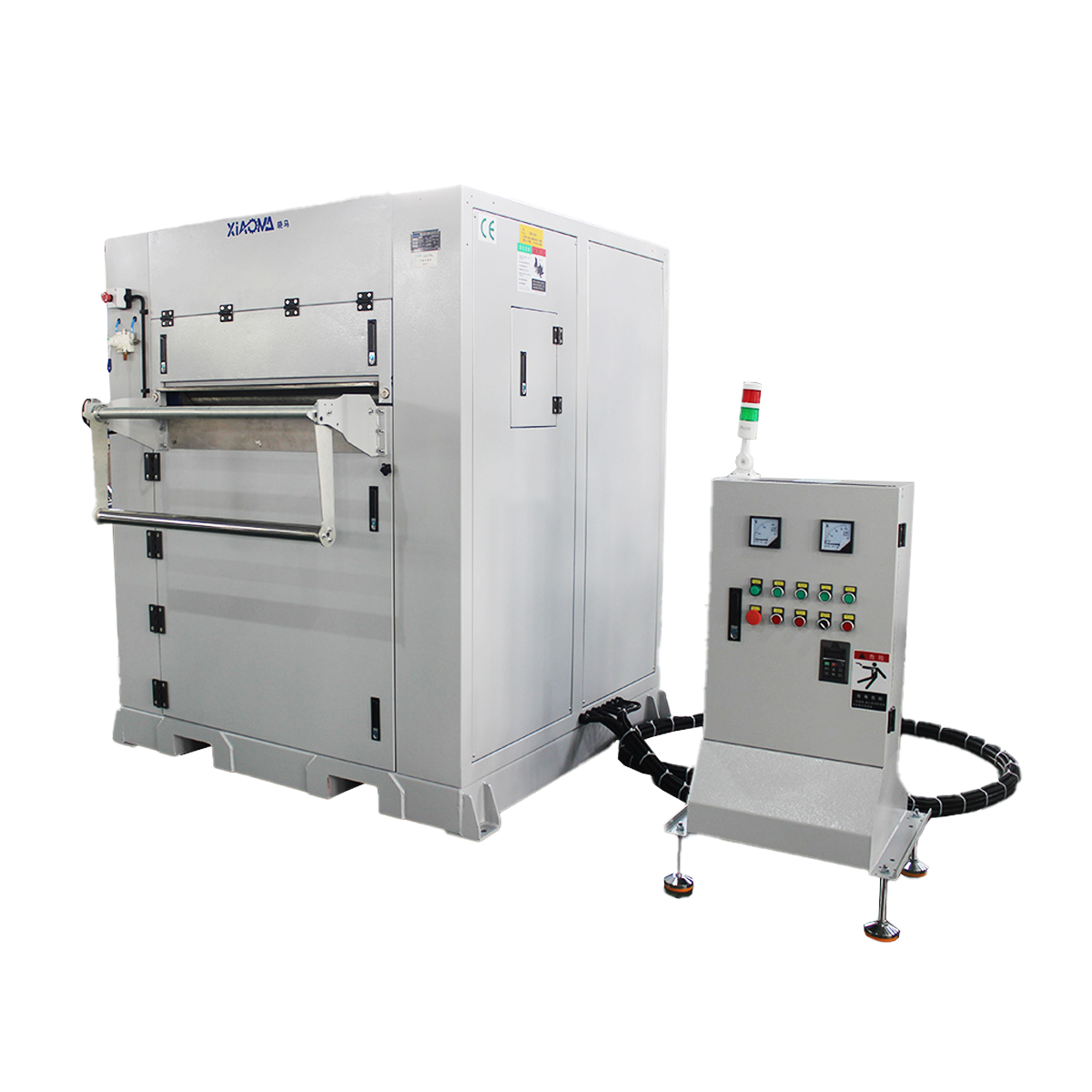 卷材牵引破碎机细节